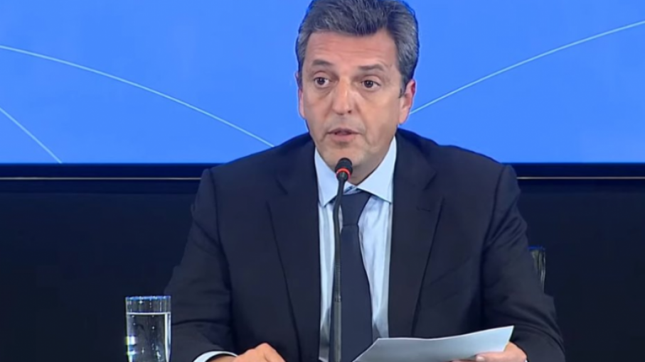 "Los que usen los bancos de EEUU para sobrefacturar, los vamos a denunciar acá y allá"