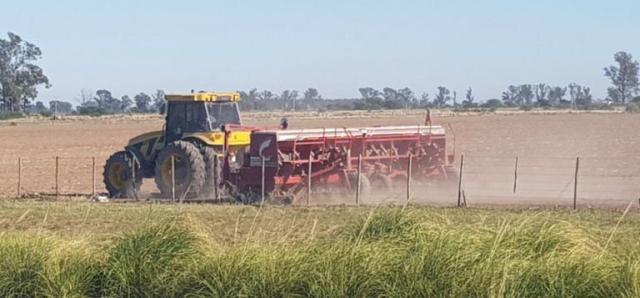 No dejan descargar productos en los puertos ni importar y es "inminente" que falten fertilizantes y agroquímicos