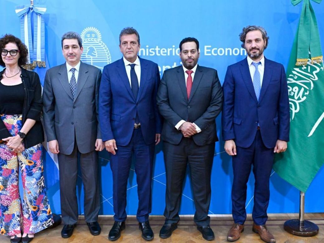 Seguridad alimentaria y energía: los sectores en los que quiere invertir Arabia Saudita