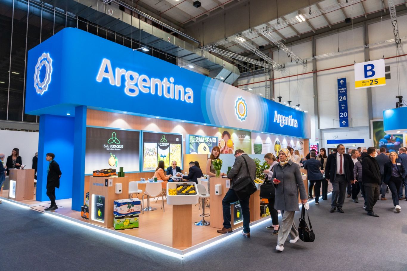 Alemania: 28 exportadores frutihorticolas argentinos promocionan sus productos en la feria más importante de ese sector