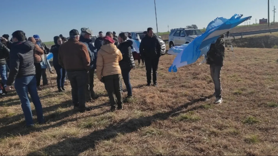 Fuerte crítica de CRA a Rossi por vincular la violencia política al conflicto por la 125