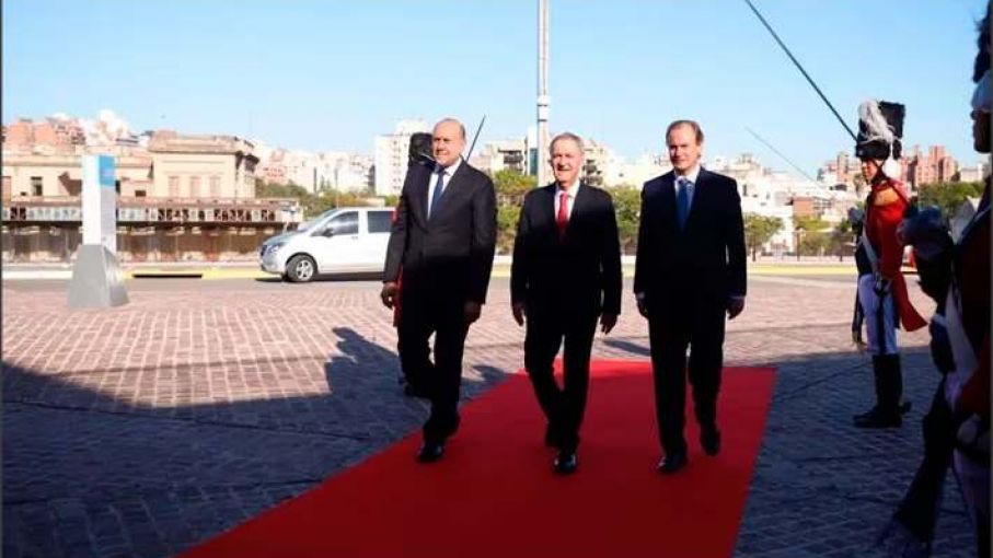 Perotti, Schiaretti y Bordet pidieron al Gobierno que elimine las retenciones al campo y le dé acceso al dólar
