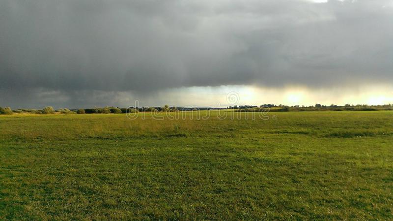 Con el ingreso de aire frío finalmente llega el otoño a Argentina