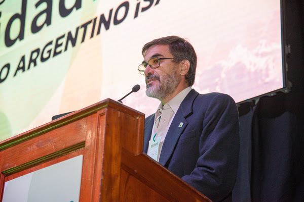 Fertilizantes minerales y biológicos: ¿juntos o separados?