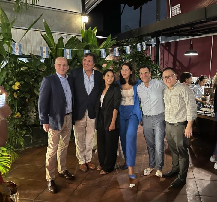 Arribó a Vietnam el primer cargamento con dulde de leche Argentino