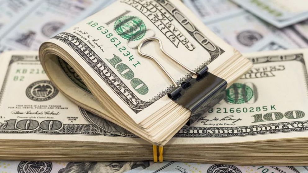 Las reservas lquidas en peligro: la contencin del dlar depende del FMI mientras se agotan las opciones