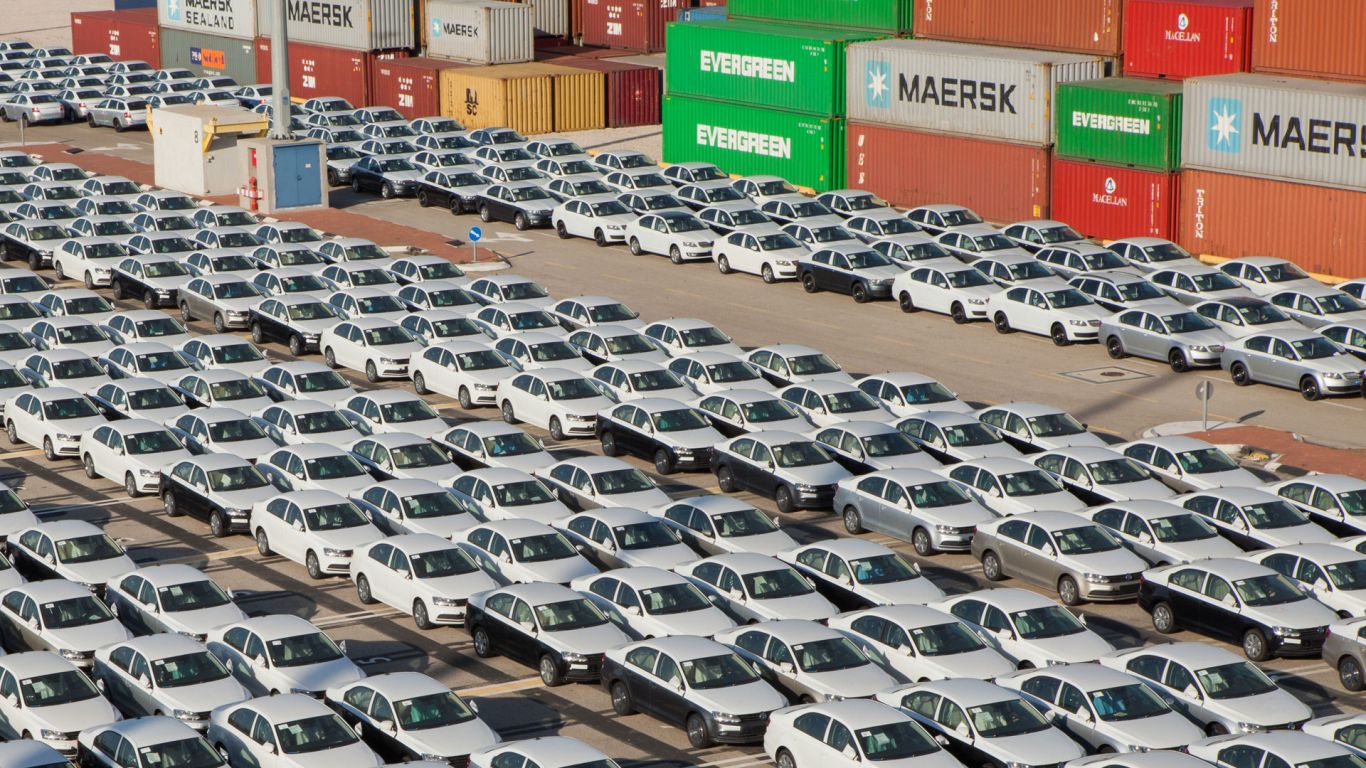 Disminución de las exportaciones de autos en junio: factores determinantes