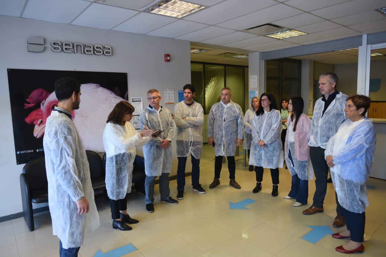 Inversión millonaria para fortalecer el laboratorio central del Senasa y promover el comercio agroalimentario seguro