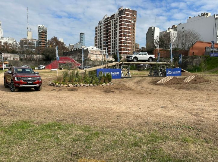 Ford: Sponsor Oficial de la Rural 2023 y la Nueva Ranger en el Centro de Escena