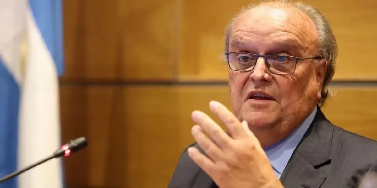 El nuevo acuerdo con el FMI se anunciará a principios de la semana que viene, reveló De Mendiguren