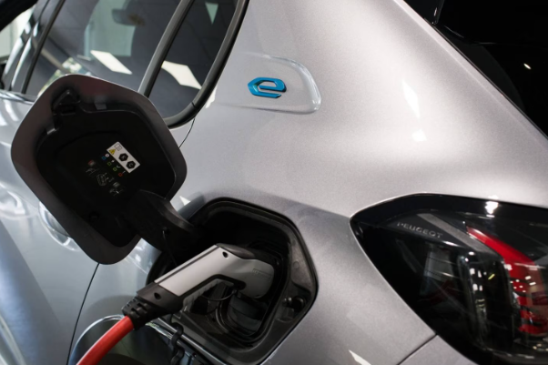 Stellantis apuesta por autos híbridos con etanol en Brasil a partir de 2024