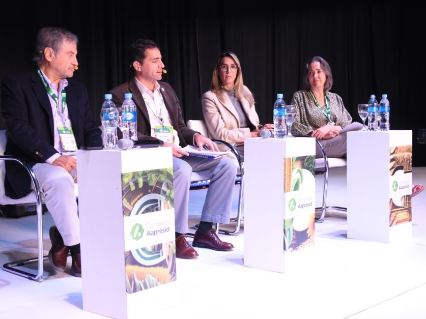 Mundo Agroalimentario y Cambio Climático: Diálogo y Desafíos en el Congreso AAPRESID 2023"