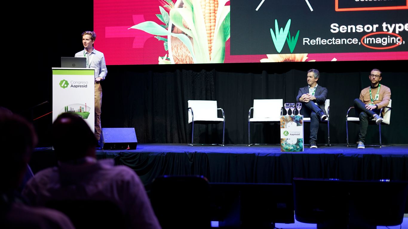 Innovación Agrícola: De la Naturaleza a los Algoritmos para Detectar Malezas