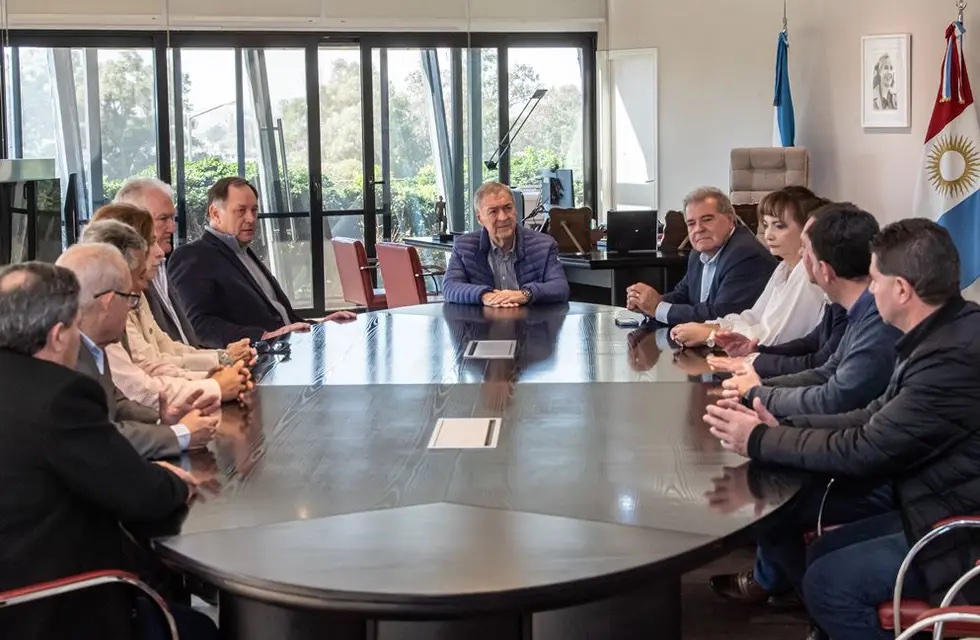 La Mesa de Enlace Córdoba se reunió con Schiaretti y dio un respaldo político