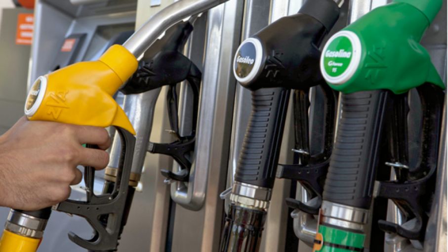 A partir del viernes aumentan las naftas por la actualización del impuesto a los combustibles