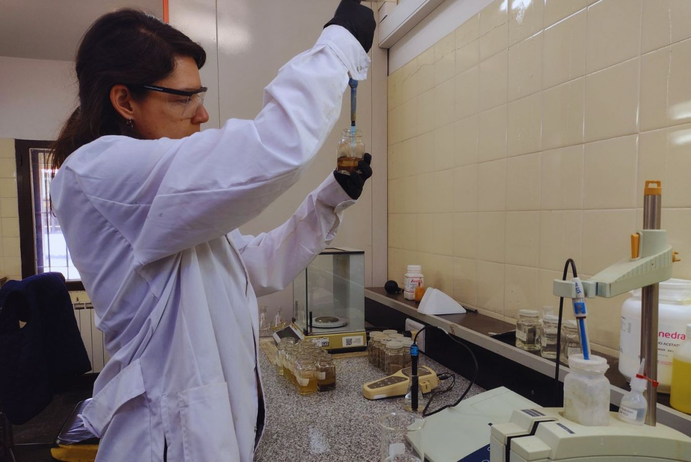 Abre laboratorio para análisis de suelos y agua en la Patagonia