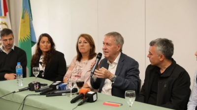 Juan Schiaretti en Santa Fe: Propone un Seguro Multiriesgo Agrícola y Refuerza Compromiso con el Agro