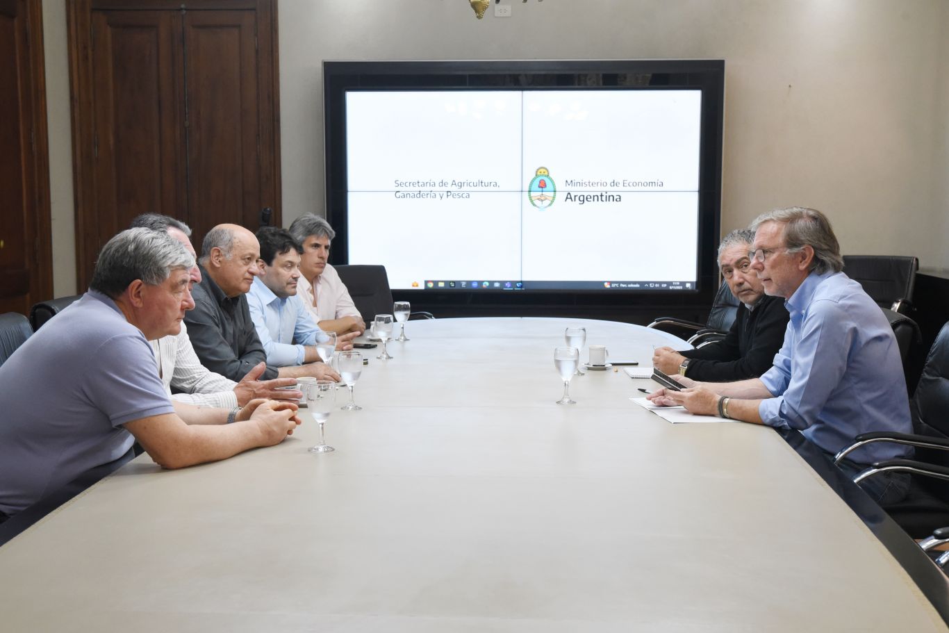 Bahillo se reunió con representantes de productores ovinos de la Patagonia