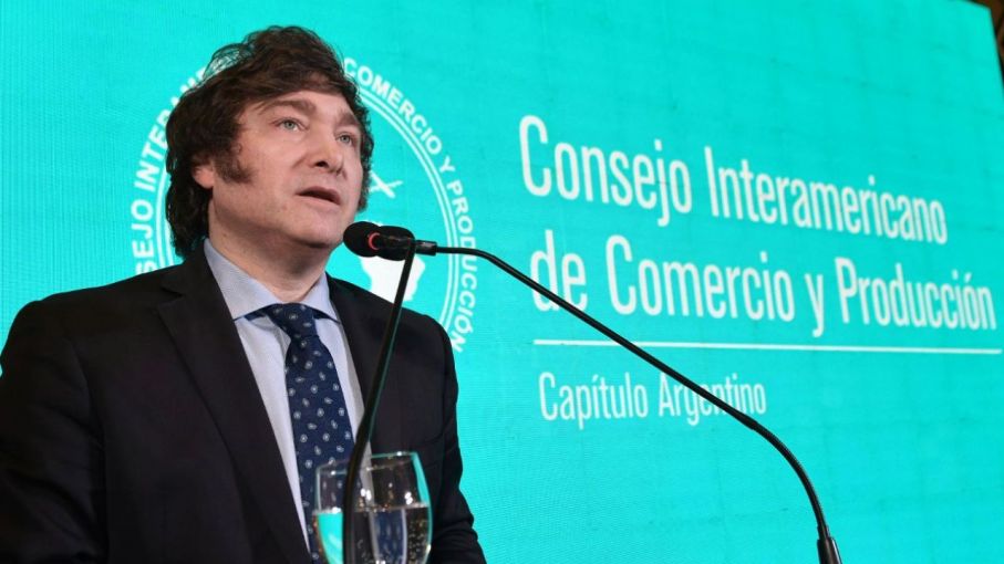 Milei aseguró que el cepo se levantará cuando se solucione déficit fiscal y se sanee el BCRA