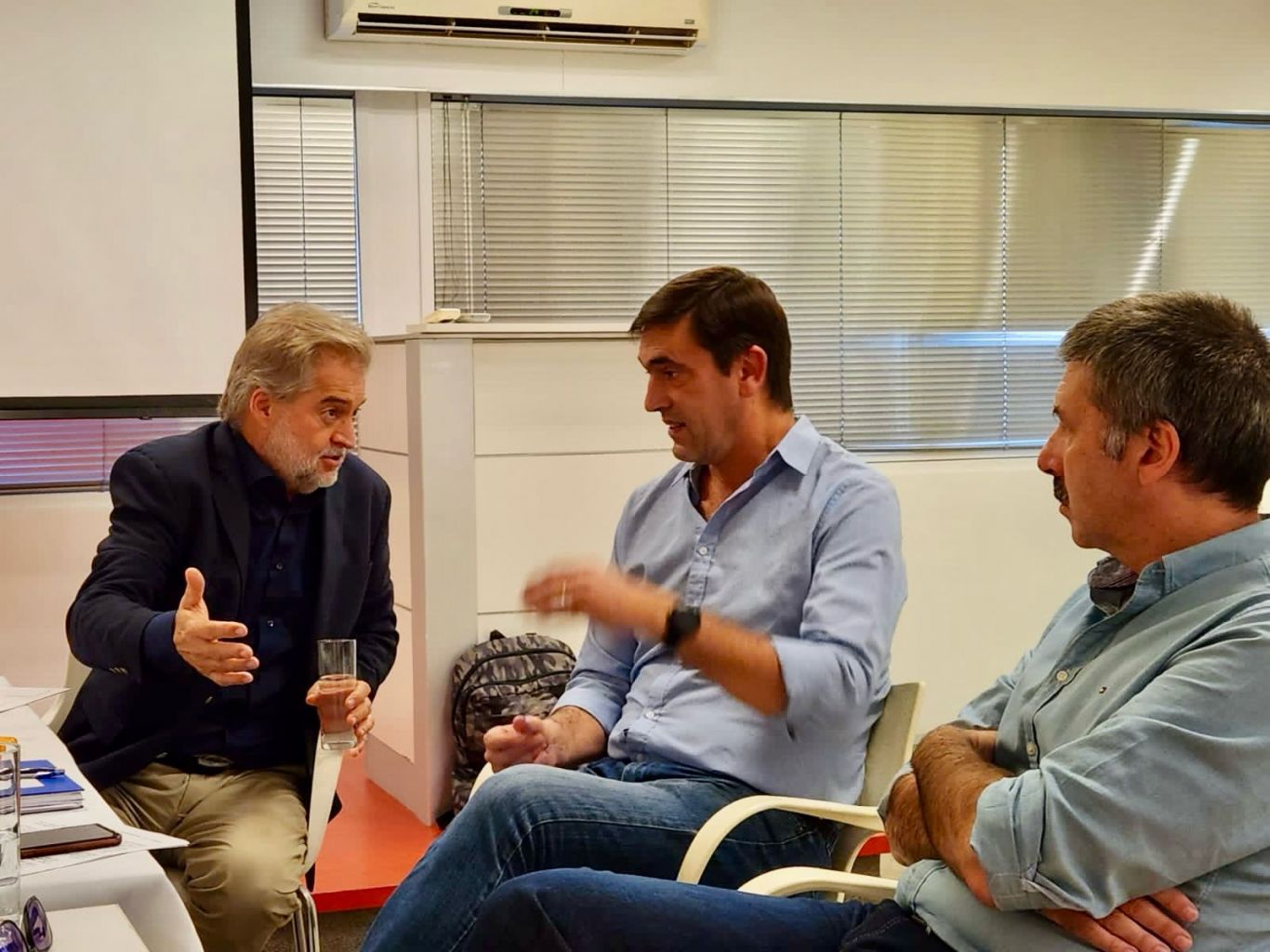 Impulsan acuerdo para impulsar leyes que beneficien maquinaria agricola nacional