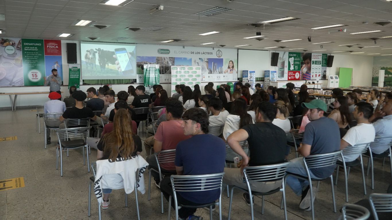 Tambo 4.0: Mastellone Hnos impulsa la educación y tecnología en la industria láctea