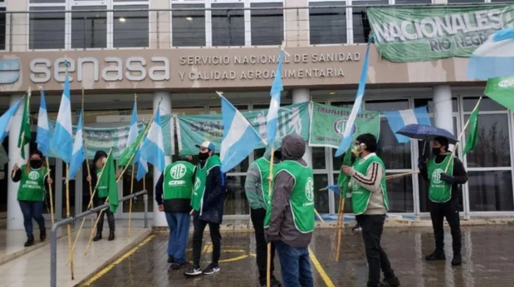 Dictan conciliación obligatoria en conflicto del SENASA y ATE evalúa si acata
