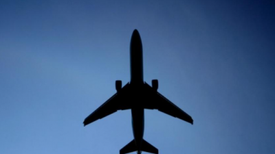 Las aerolíneas compiten por propulsar aviones con etanol