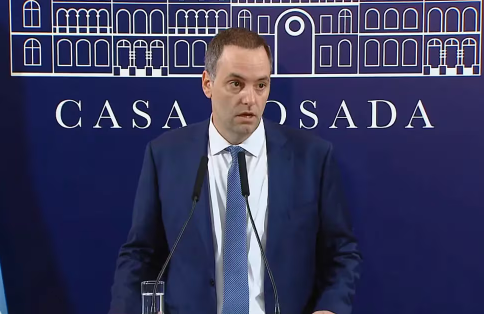 Nuevo enfoque económico en Argentina: Apertura y equilibrio fiscal bajo la administración Milei