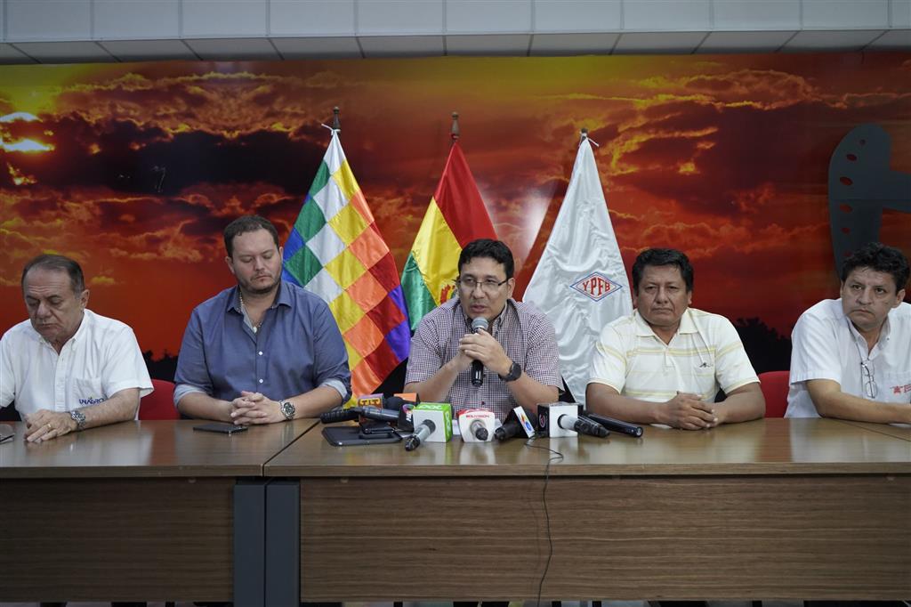 Gobierno de Bolivia evita protesta de cañeros con acuerdo