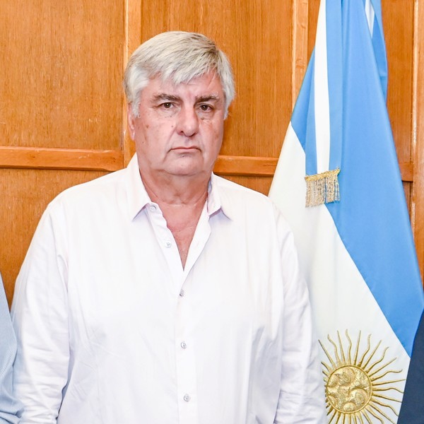 Ponen en funciones a Juan Antonio López Cazorla al frente de la Subsecretaría de Pesca