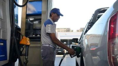 Impacto del aumento de combustible en el costo de llenar el tanque de Pick Ups 