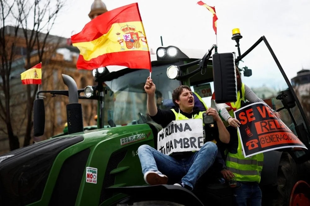 El grito de los agricultores , de Europa a la India 