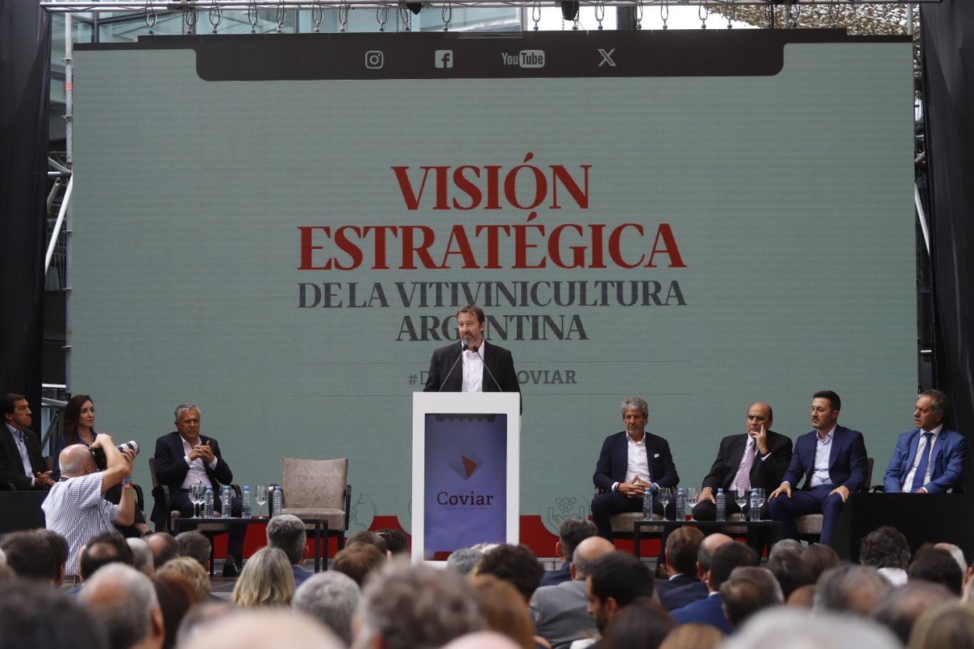 La vitivinicultura argentina pidió abrir una agenda productiva para el desarrollo