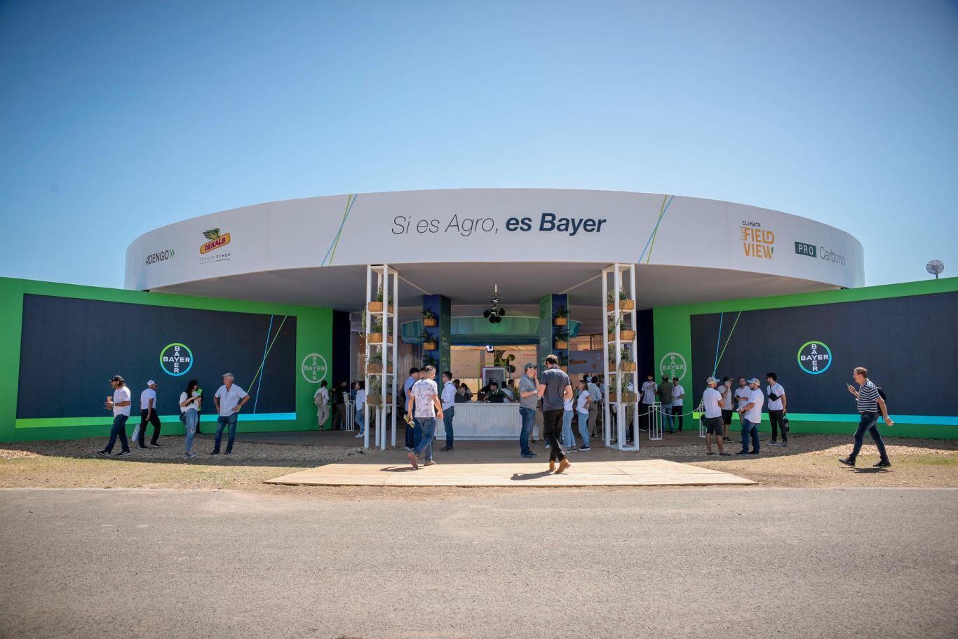 El agro argentino tiene una ventana de oportunidades en la agenda global, además de ser el motor para generar las divisas que necesita el país.