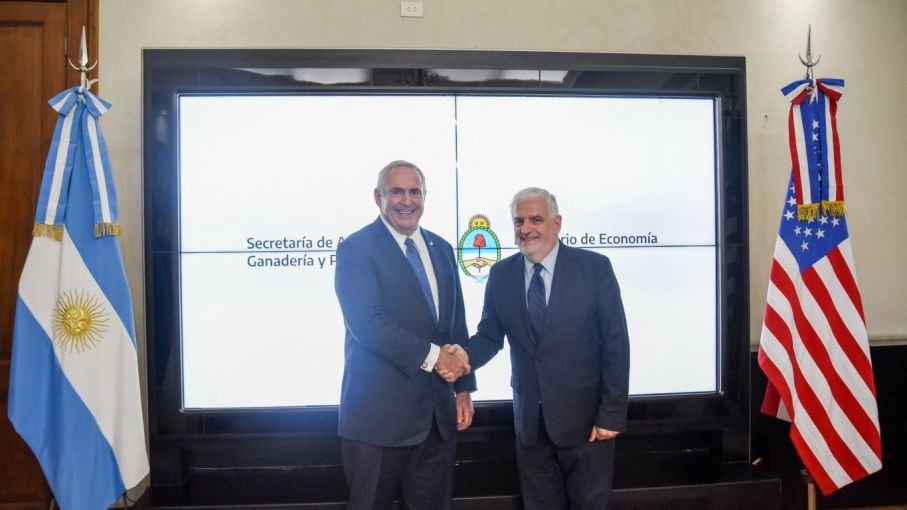 Vilella recibió al embajador de Estados Unidos, Marc Stanley