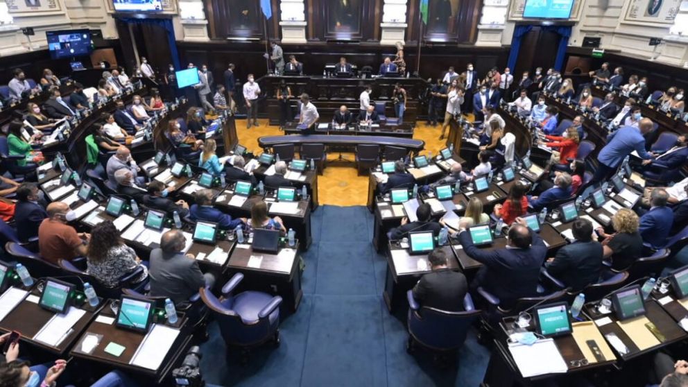 Cuestionan los aumentos del impuesto inmobiliario rural bonaerense