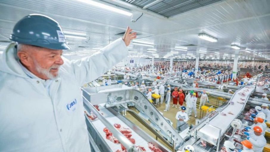 Brasil al tope como mayor exportador de carne aviar y bovina