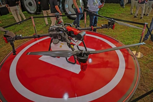 Case IH irrumpe en el mercado de drones agrícolas con dos modelos