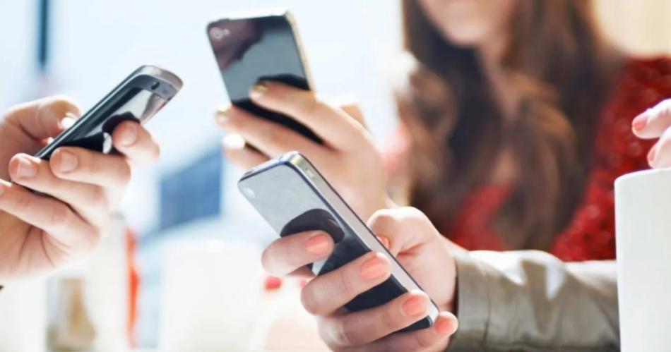 El Gobierno deja de regular las tarifas de cable, celulares e Internet: las empresas podrán fijar aumentos sin tope