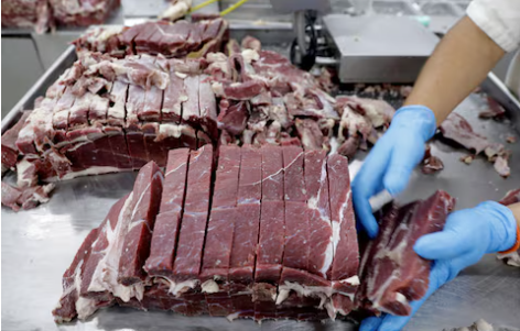 China y Brasil lanzan plan piloto de trazabilidad de carne vacuna para promover la sostenibilidad