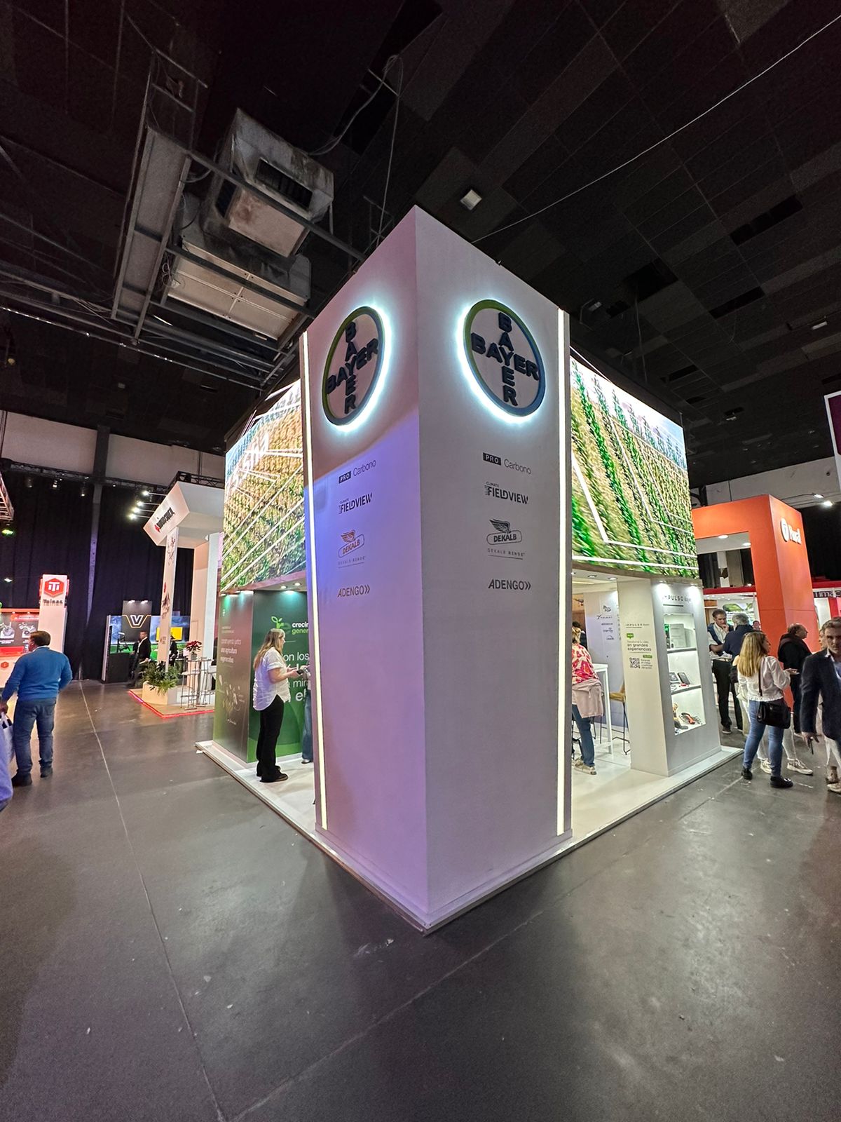 Bayer destaca en Aapresid 2024: Innovación, Digitalización y el Potencial del Maíz, en el centro de la Agricultura Regenerativa