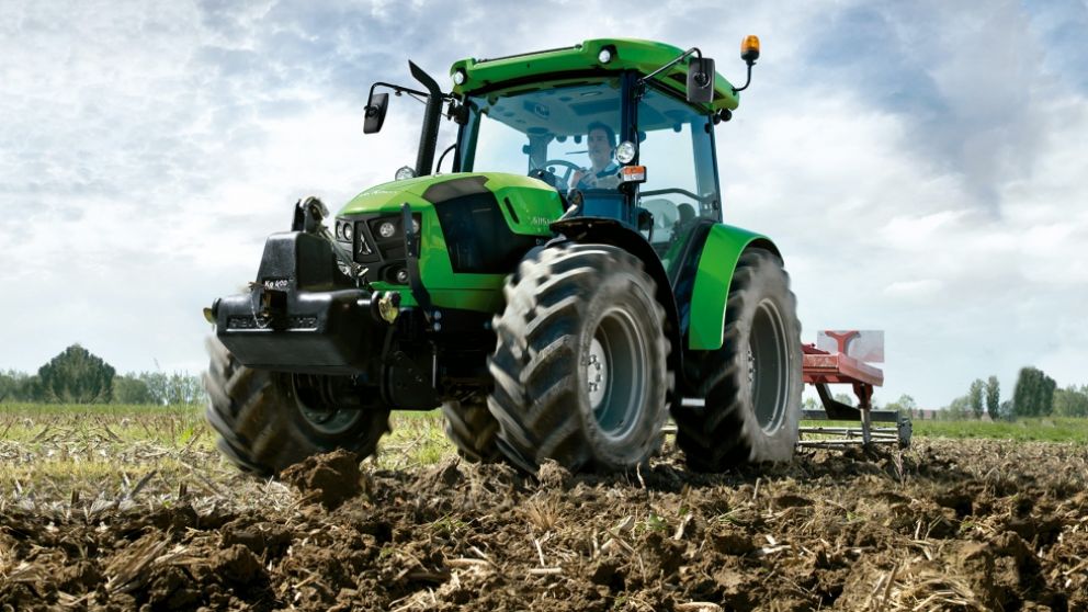 Caen las ventas de tractores, pero el mercado de maquinaria agrcola muestra signos de recuperacin en agosto
