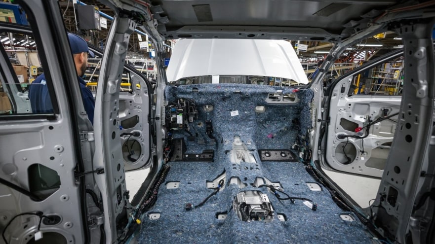 Ford Argentina apuesta por la sustentabilidad: alfombras recicladas en la nueva Ranger