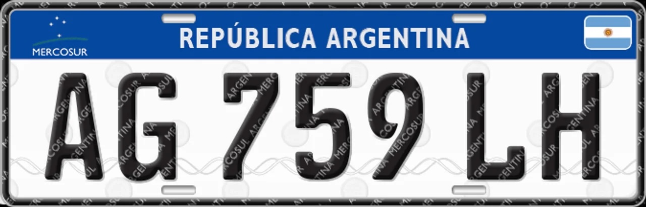 Solicitan solución urgente al problema de chapas patentes metálicas