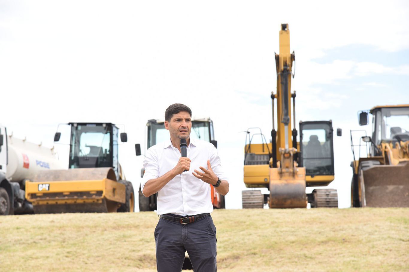 Pullaro: "Ordenar el Estado nos permite ejecutar un plan de obra pública histórico para Santa Fe"