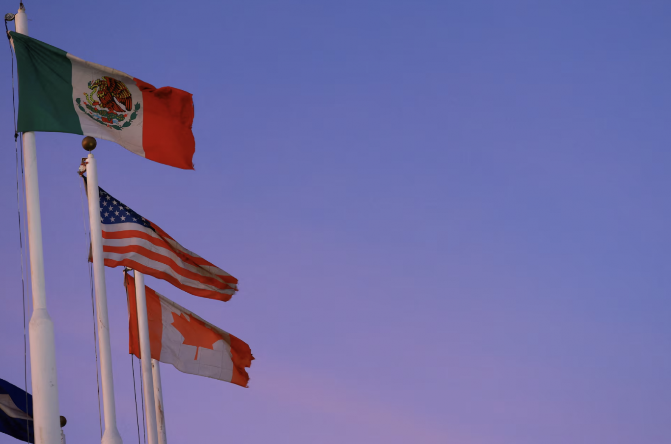 Trump impone nuevos aranceles a Canadá, México y China bajo una ley de emergencia