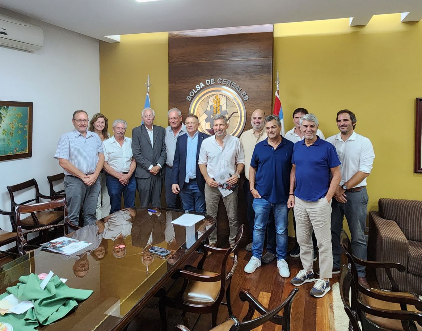 Directivos de la BolsaCER se reunieron con el Gobernador de Entre Ríos