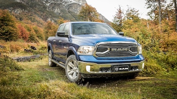 Las RAM 1500 y 2500 fueron el auto estadounidense más vendidos en Argentina. No pagan impuesto interno por ser pick-up, pero su precio bajaría un 30% si se retira el arancel de importación