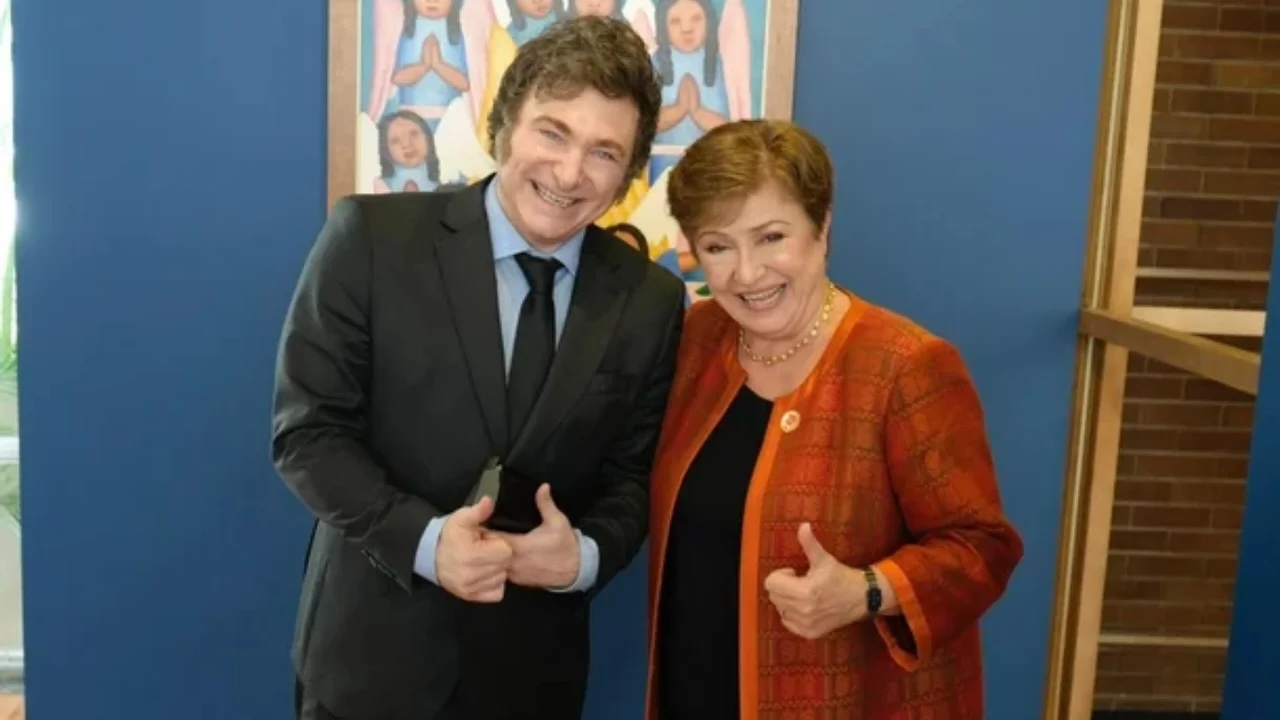 El Gobierno oficializó el DNU con un nuevo acuerdo con el FMI para cancelar deuda con el Banco Central