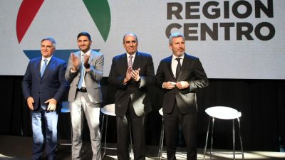 Maximiliano Pullaro y Rogelio Frigerio reclamaron al Gobierno la eliminación de las retenciones